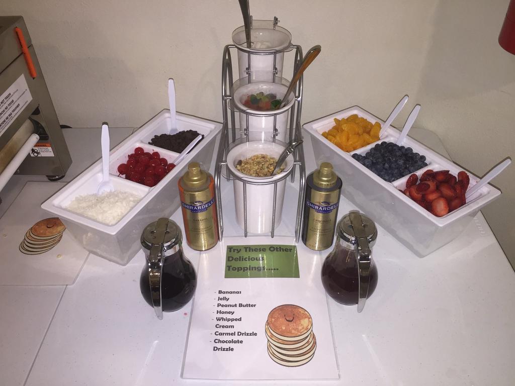 Spot X Hotel Tampa - Wesley Chapel By The Red Collection Экстерьер фото